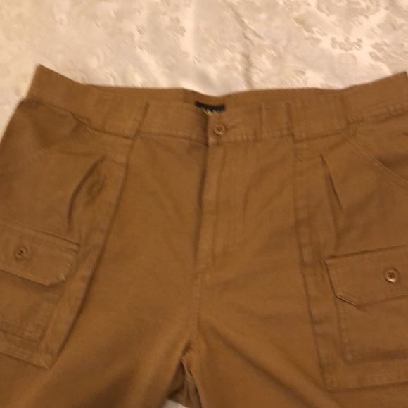 CABELA’S TAN 38 x 30 MENS PANTS RUGGED UTILITY 8-POCKET EXCELLENT CONDITION #134 - Picture 3 of 14